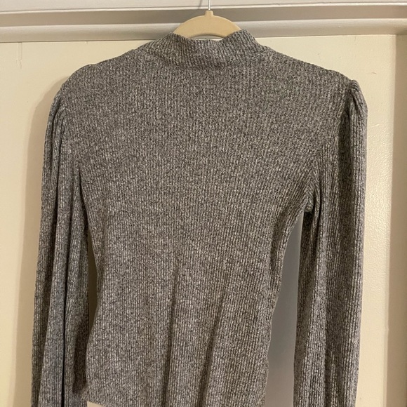 Express Puff Sleeve mock thong Bodysuit - Picture 5 of 8